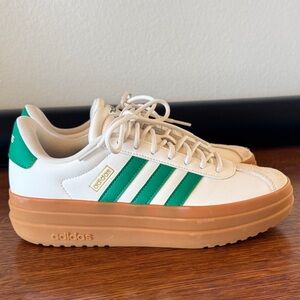 Adidas Women's Cream Sneakers with Green Stripes- BRAND NEW